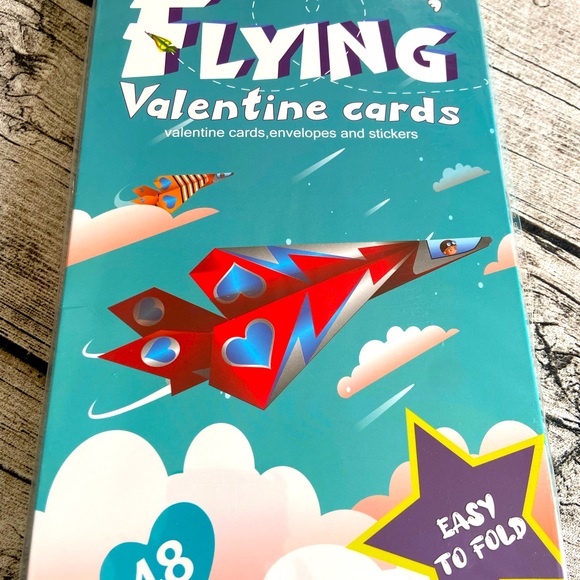 NWT. ❤️ Pack of 48 Valentine cards. Unique and fun foldable into paper airplanes - Picture 5 of 5